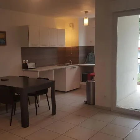 Chez Emmanuel לה קאנה